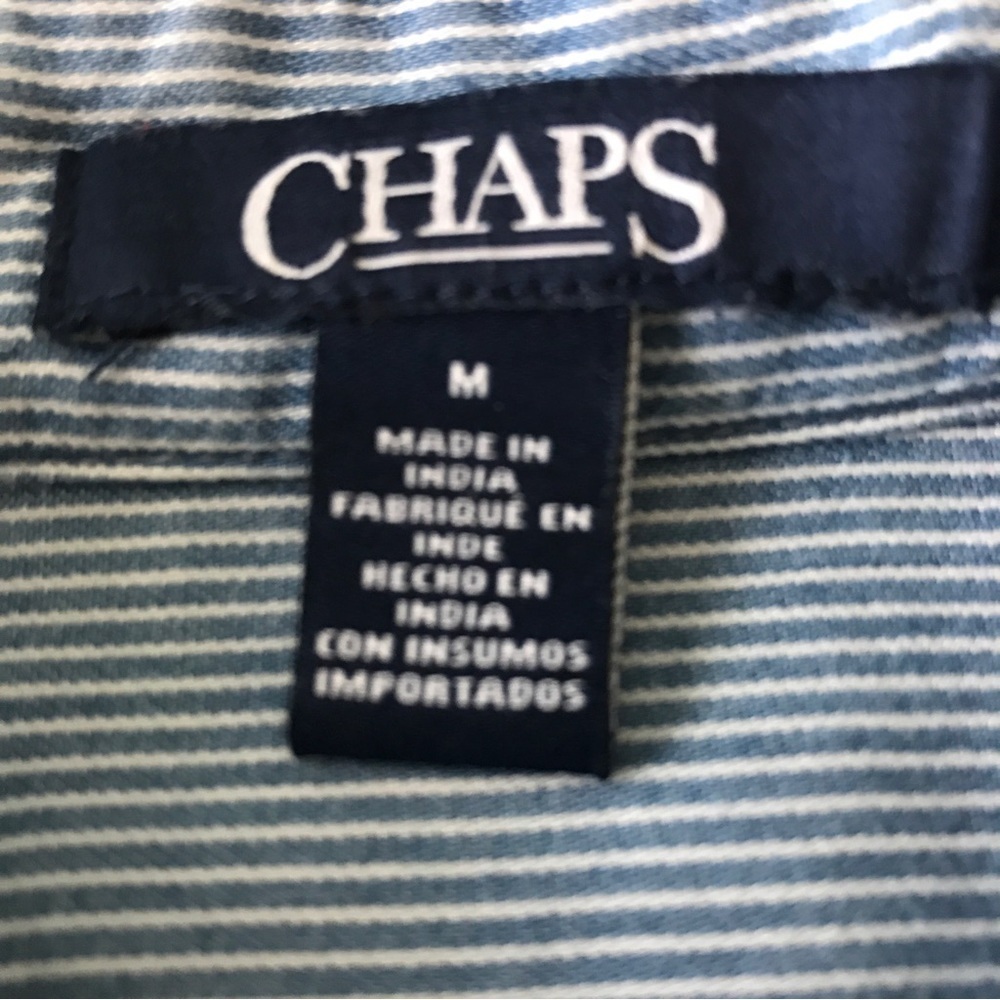 Chaps size M long sleeve button up shirt blue/white small stripe - Picture 5 of 8